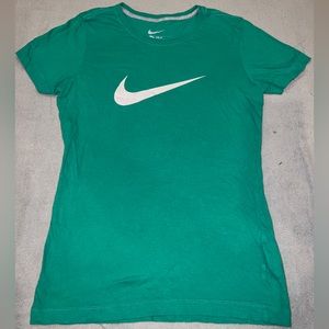 Nike athletic slim fit top womens